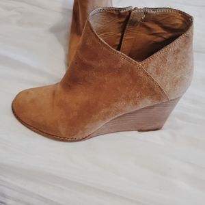 LUCKY BRAND WEDGE BOOTIES
